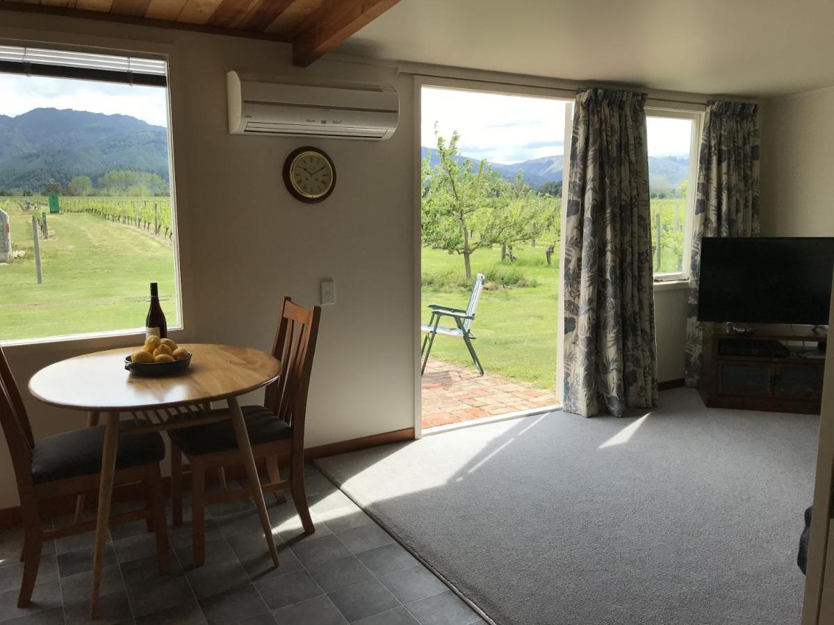 Lodge Vineyard In On The Golden Mile Blenheim